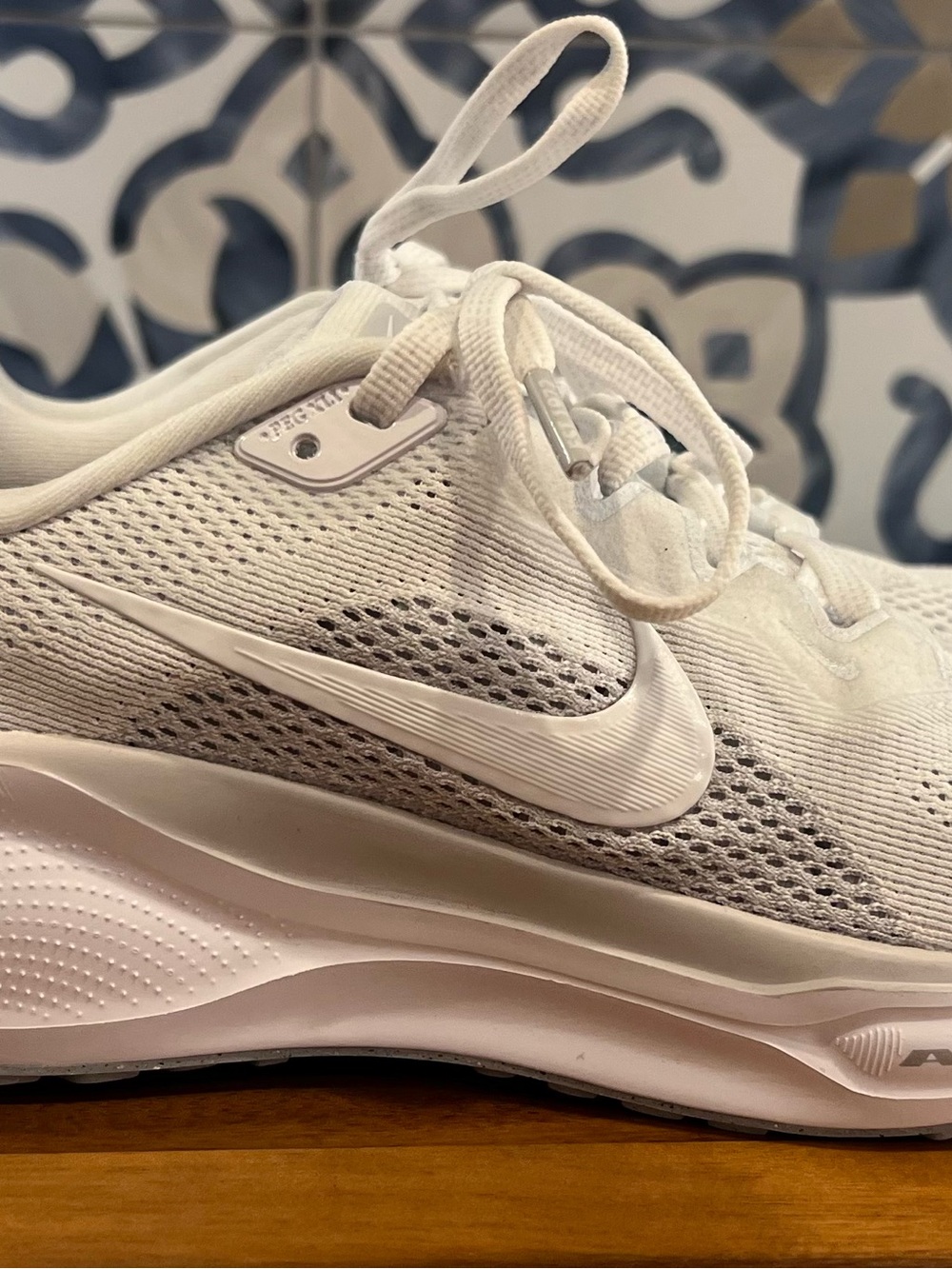 Nike Women’s White Air-Zoom Pegasus 41